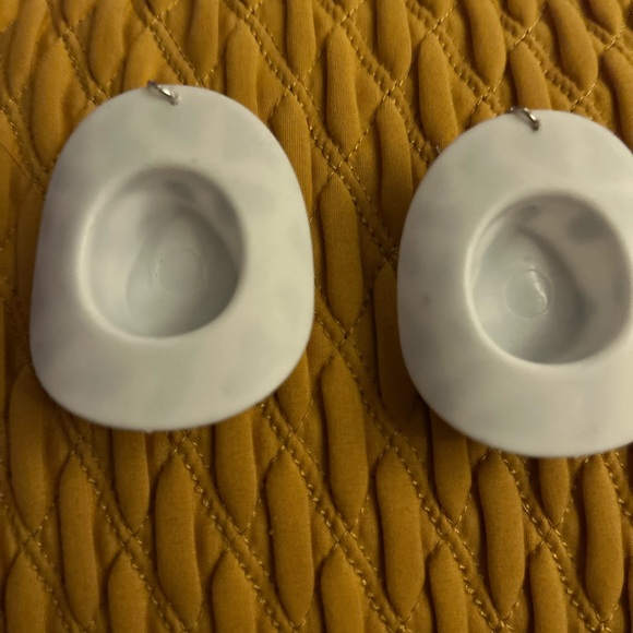 Cow Print Hat Earrings - Picture 2 of 4